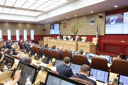 Законопроект депутатов о компенсации за утраченный в ходе паводков урожай принят в первом чтении 